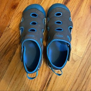 Boys keen stingray sandals